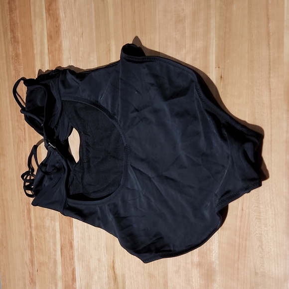 Bathing suit - Picture 2 of 2